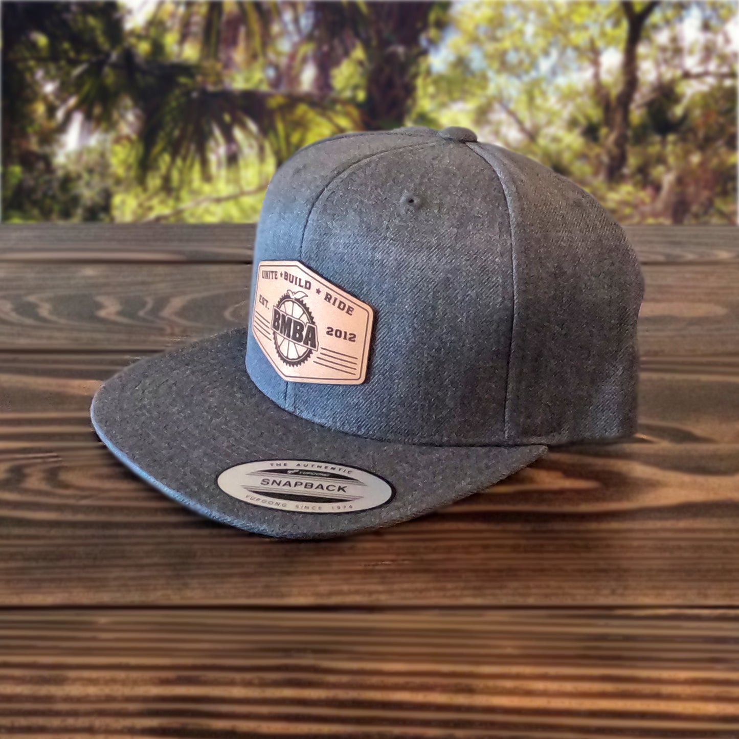 Yupoong 6089M - Classic Snapback - Dark Heather - BMBA Hex Leather Logo